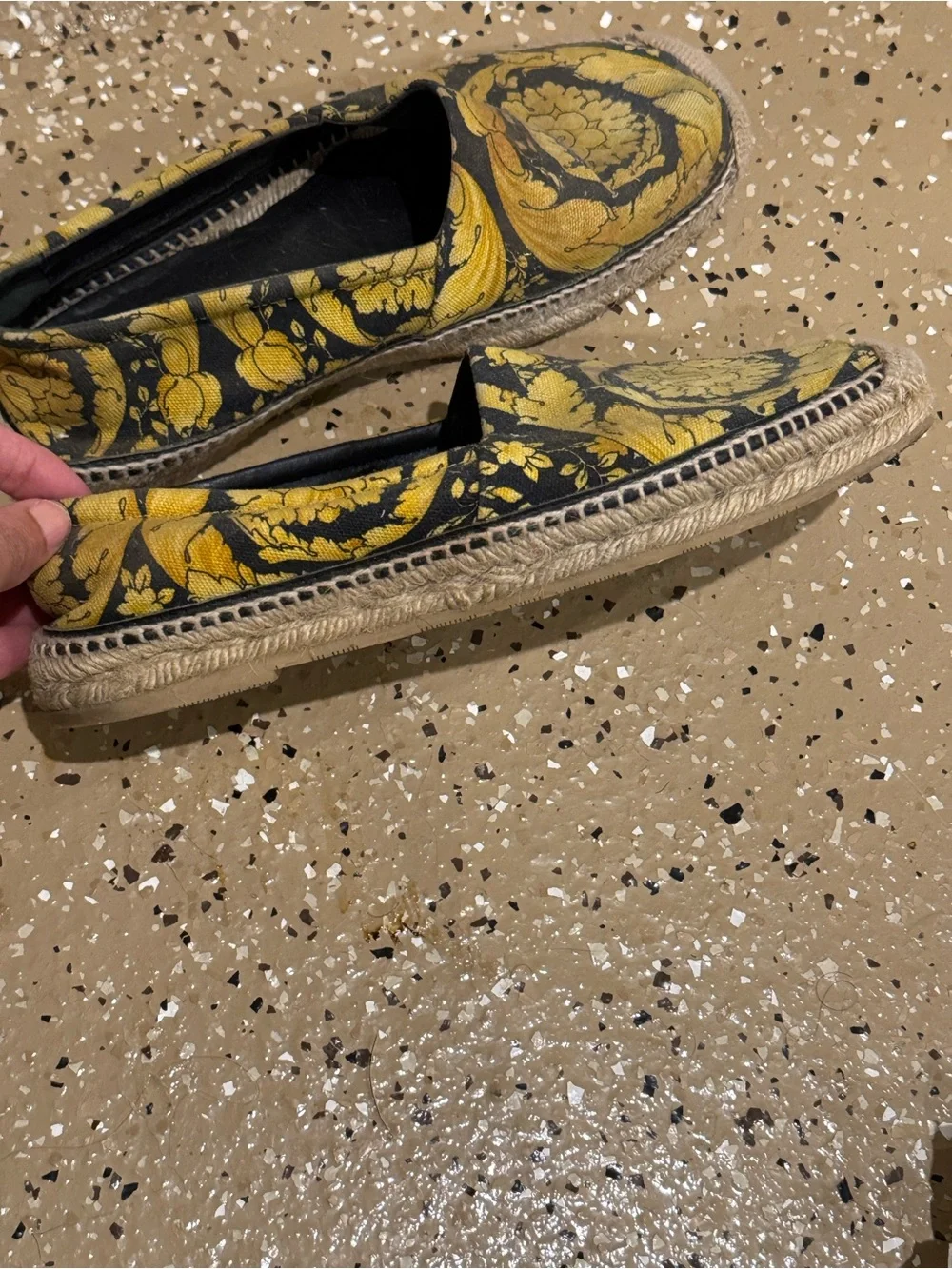 Versace Yellow and Black Floral Espadrille Slip-Ons